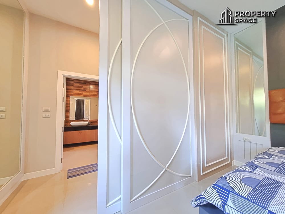 Rare Find! Modern 3-Bedroom Pool Villa in Huay Yai Pattaya For Rent Image 20
