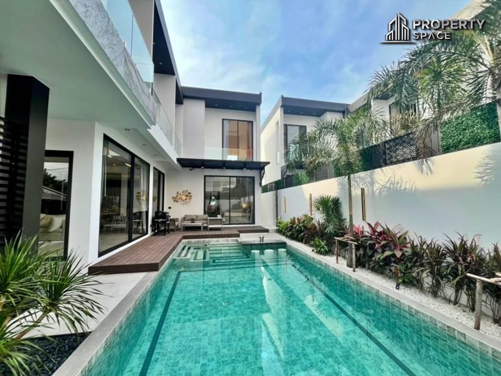 Modern Luxury 5 Bedroom Pool Villa Near Jomtien Beach Pattaya For sale Image 3