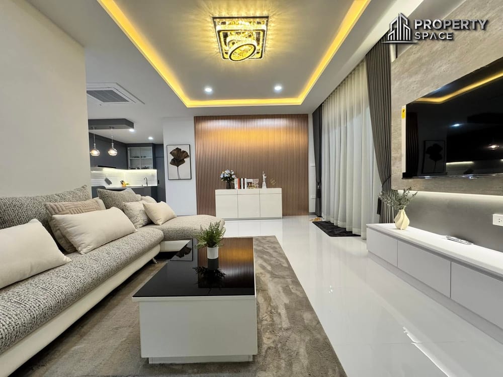 3 Bedroom Pool Villa Modern Style In East Pattaya For Sale Image 10