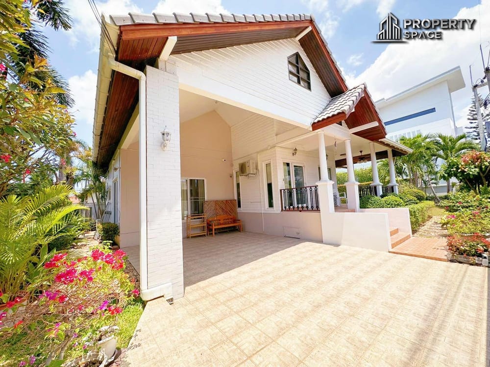 Spacious 3-Bedroom Pool Villa in Soi Siam Country Club, East Pattaya – For Rent Image 27