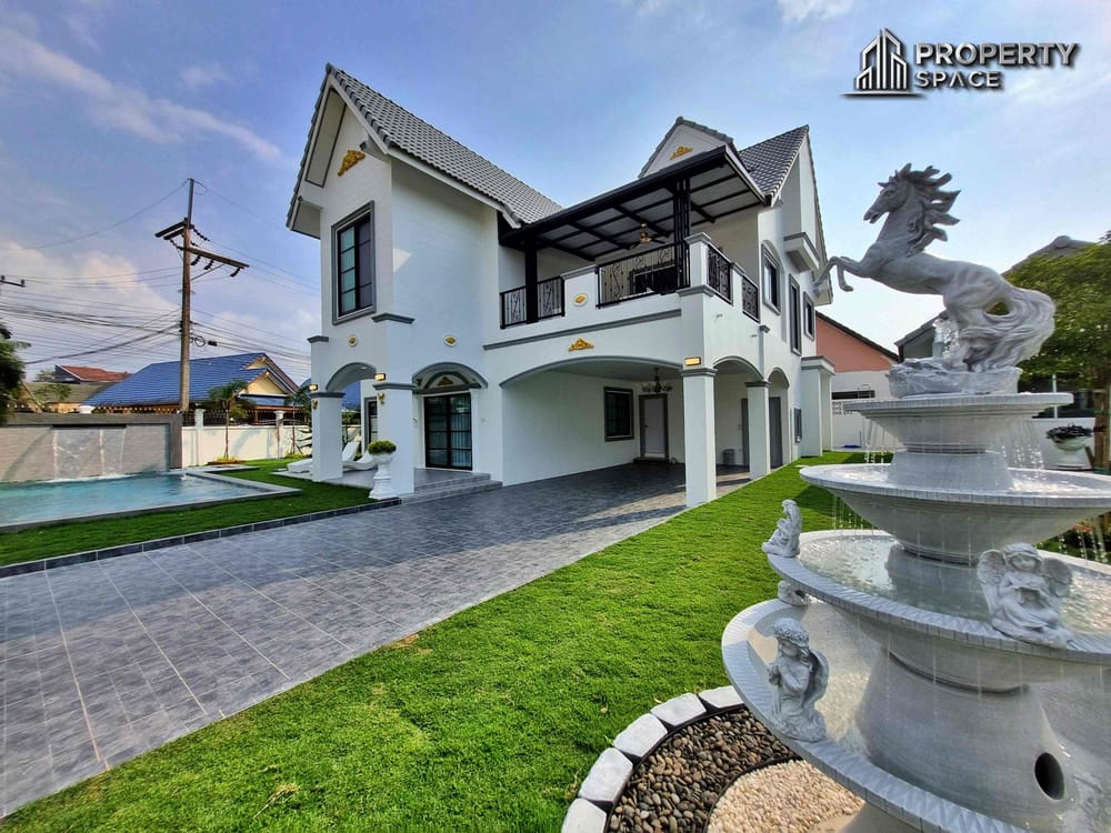 Spacious 4-Bedroom Luxury Pool Villa Near Mabprachan Lake, Pattaya – For Sale Image 1