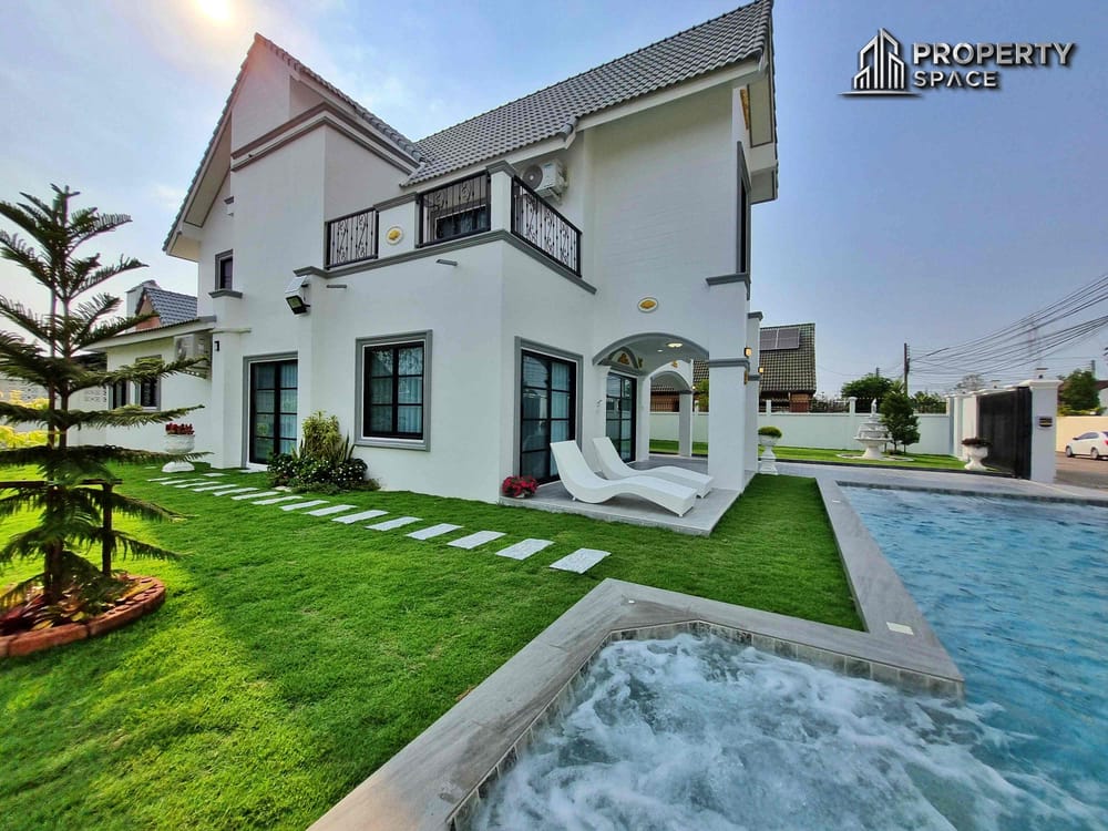 Spacious 4-Bedroom Luxury Pool Villa Near Mabprachan Lake, Pattaya – For Sale Image 3