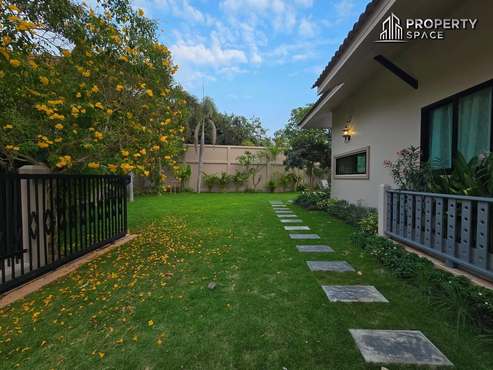 Stunning 3-Bedroom Renovated Pool Villa in East Pattaya – Available for Sale Image 7