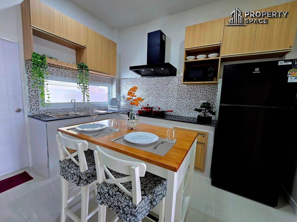 Modern 3 Bedroom Pool Villa In Mabprachan Pattaya Near Regent International School For Rent Image 9