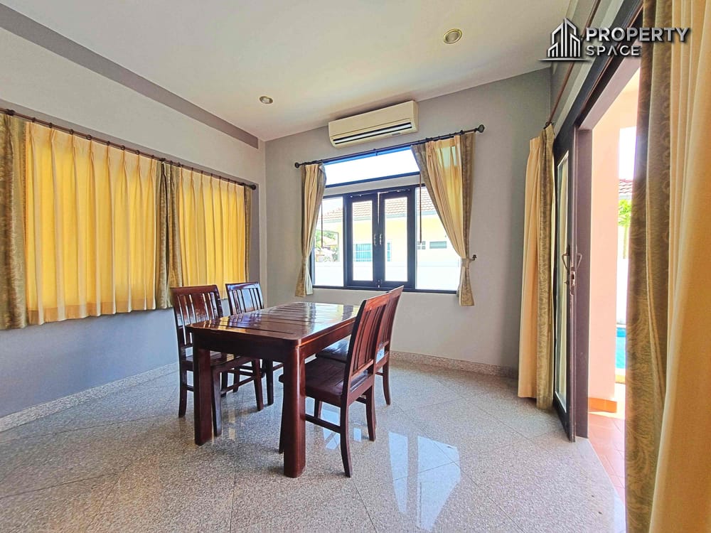 3 Bedroom Pool Villa In East Pattaya For Rent Image 6