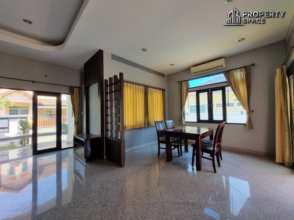 3 Bedroom Pool Villa In East Pattaya For Rent Image 6