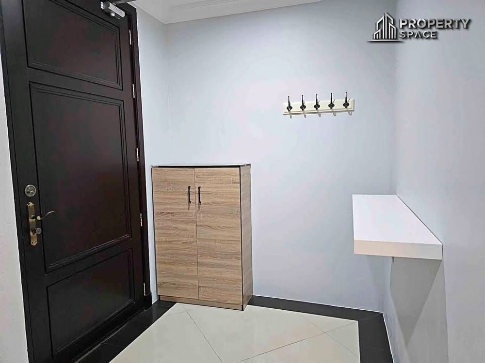 Modern 2-Bedroom Condo for Rent in LK Regent, Central Pattaya Image 17