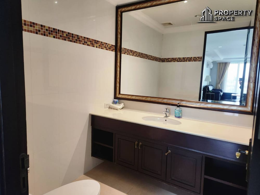 Modern 2-Bedroom Condo for Rent in LK Regent, Central Pattaya Image 18