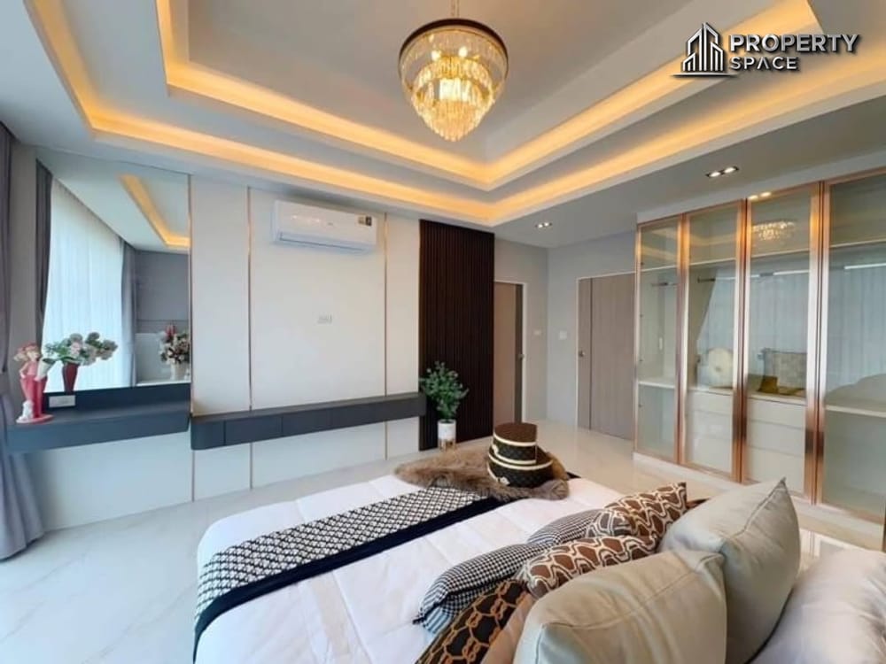Newly Renovated 5-Bedroom Pool Villa in Central Park 4/2, Pattaya – For Sale Image 14