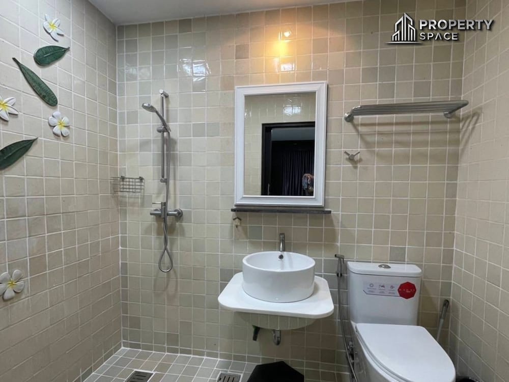 Spacious 2 Bedroom In Panchalae Residences Jomtien For Rent Image 10