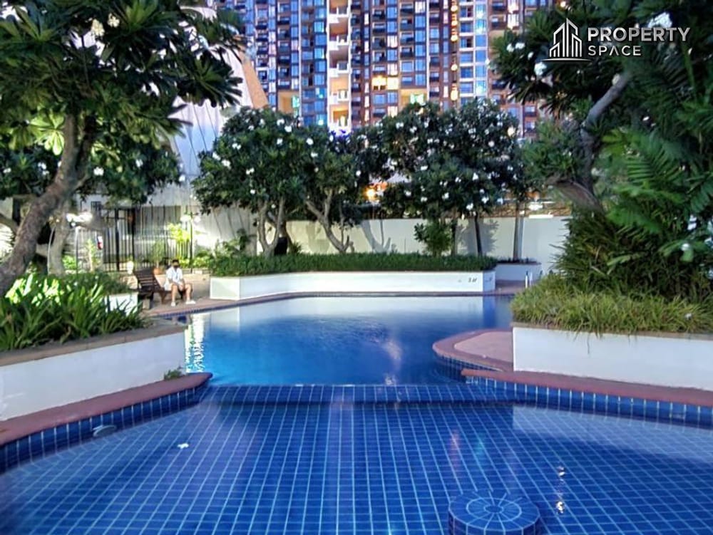 Spacious 2 Bedroom In Panchalae Residences Jomtien For Rent Image 12
