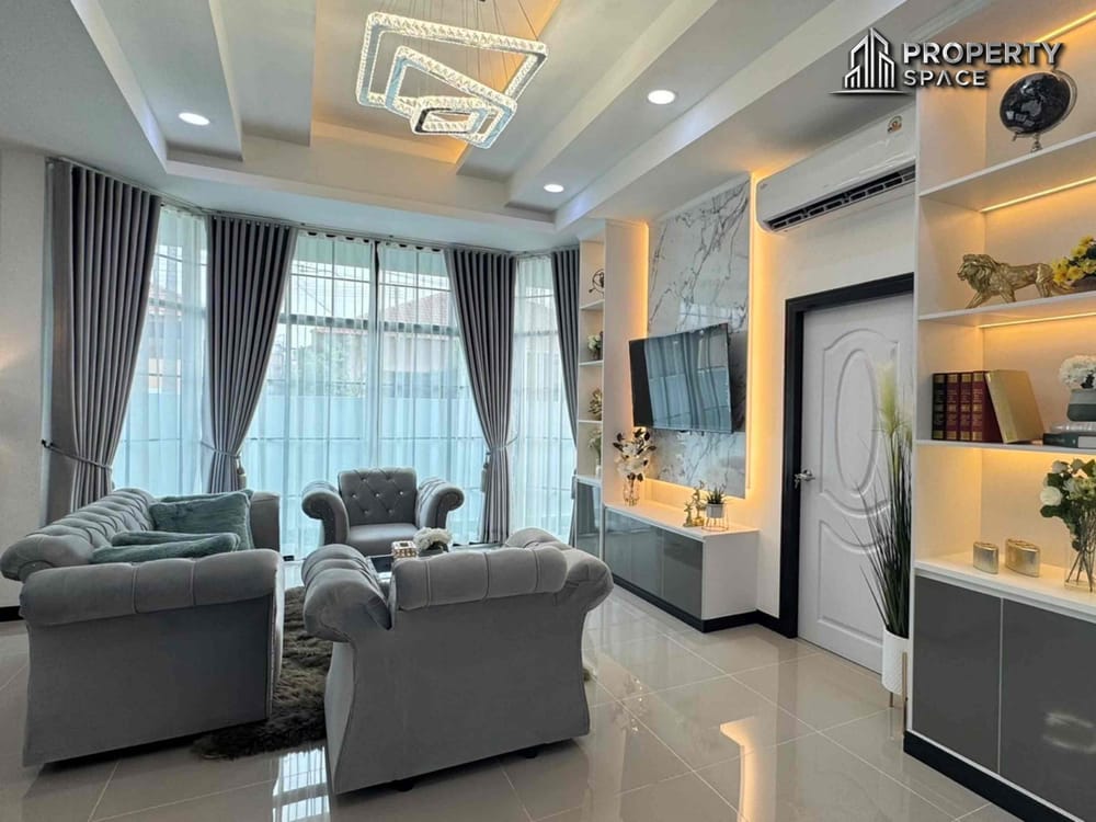 Modern Living 3 Bedroom Pool Villa in Pattaya Paradise 2 For Rent Image 6