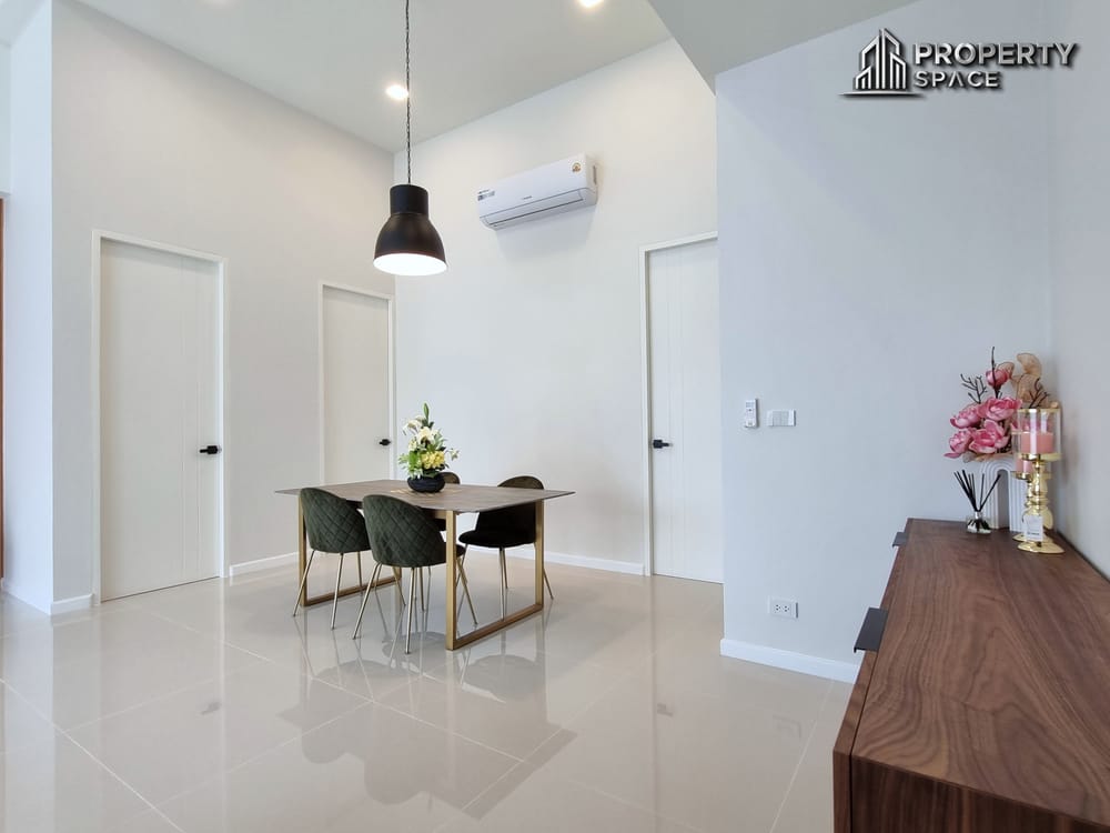 Brand New 4-Bedroom Pool Villa in Huay Yai, Pattaya – For Sale Image 11