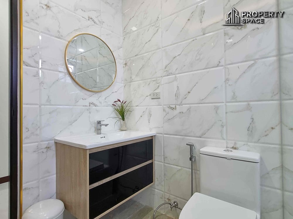 Brand New 4-Bedroom Pool Villa Near Mabprachan Lake, Pattaya – For Sale Image 36