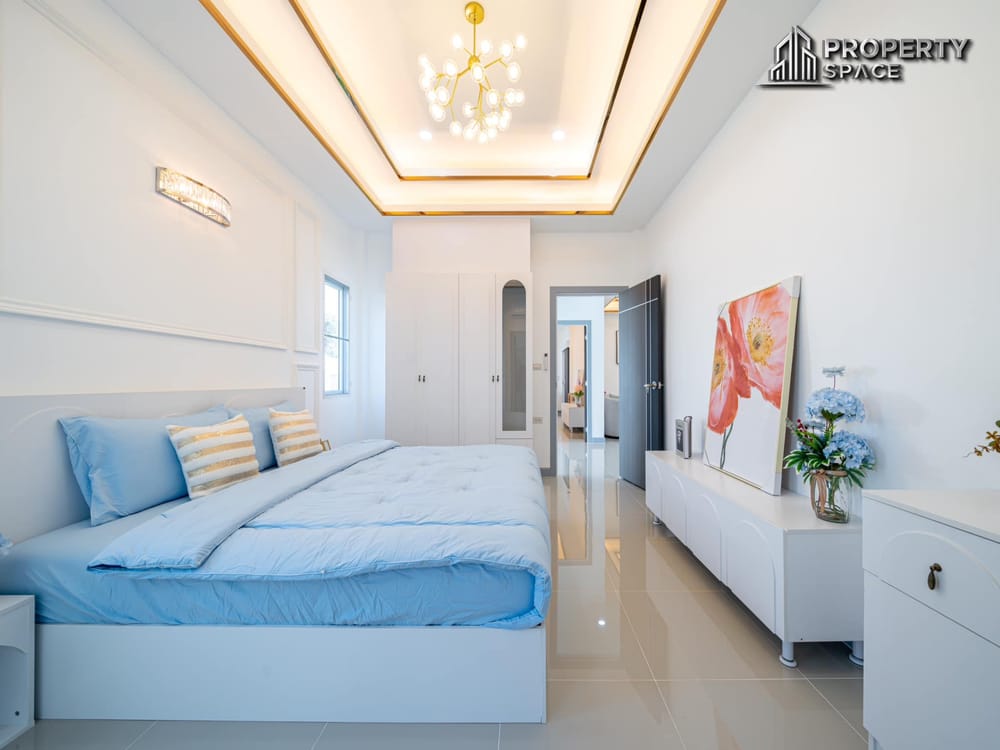 Brand New 4-Bedroom Modern Pool Villa Near Mabprachan Lake, Pattaya – For Sale Image 24