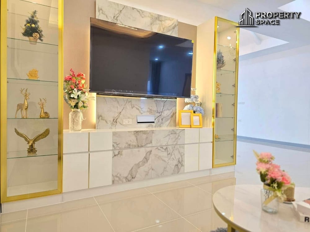 Brand New 4-Bedroom Modern Pool Villa Near Mabprachan Lake, Pattaya – For Sale Image 6