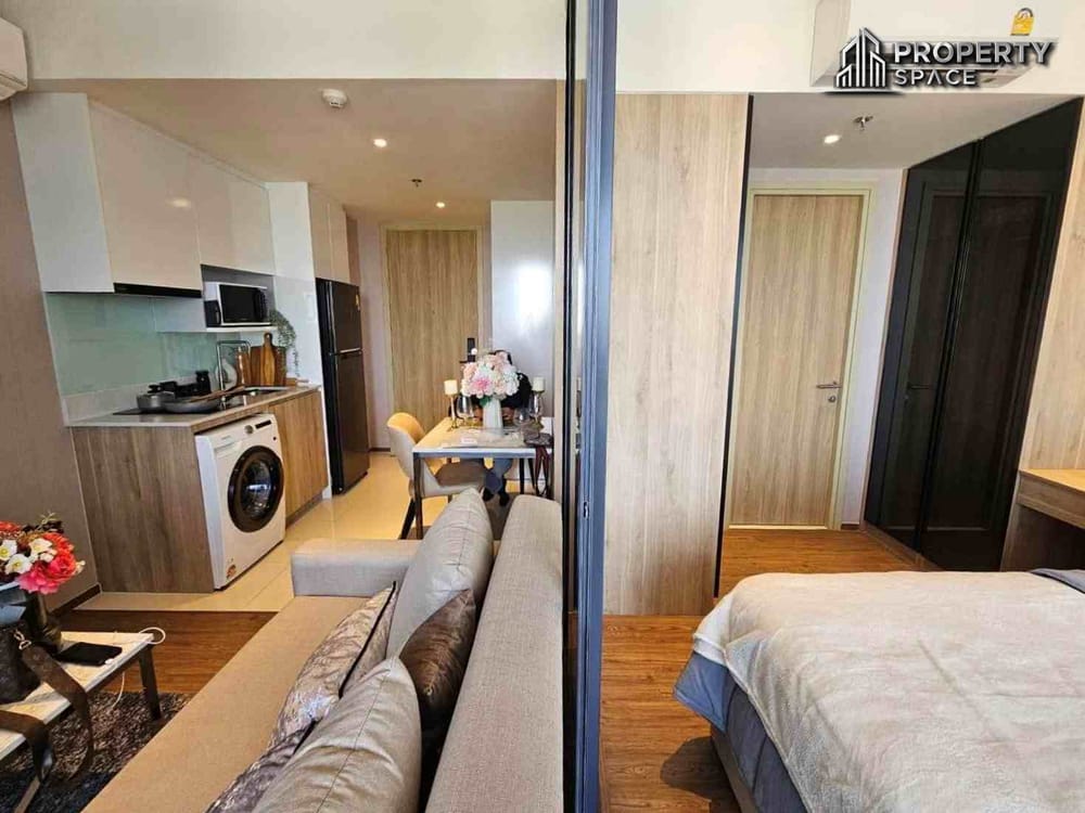 Brand New 1-Bedroom on Floor 19 with Sea View in ONCE Pattaya Condo – For Rent Image 3