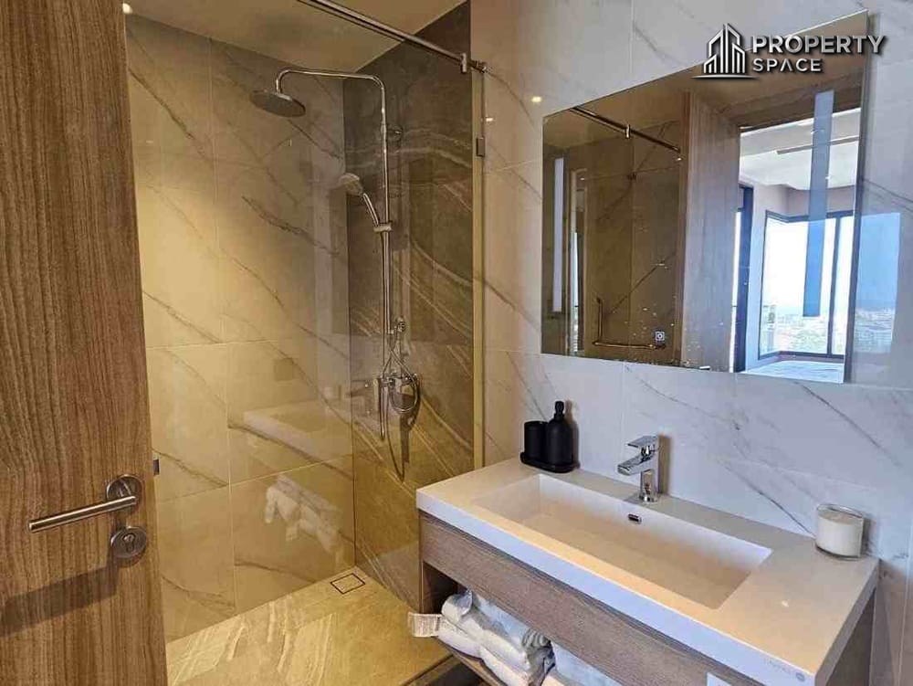 Brand New 1-Bedroom on Floor 19 with Sea View in ONCE Pattaya Condo – For Rent Image 8