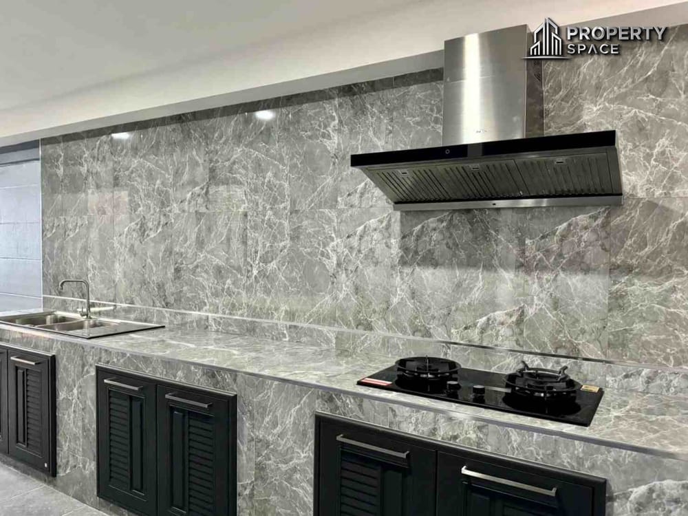 Brand New 3 Bedroom Detached House Near Mabprachan Lake Pattaya For Rent Image 12