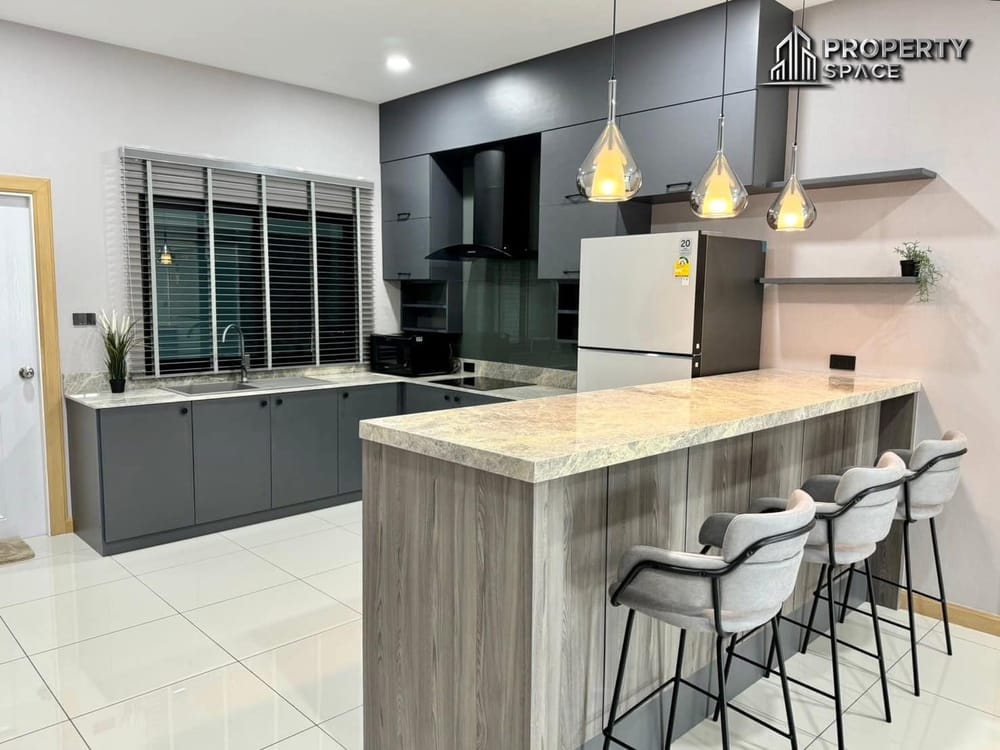 Brand New 3 Bedroom Detached House Near Mabprachan Lake Pattaya For Rent Image 7