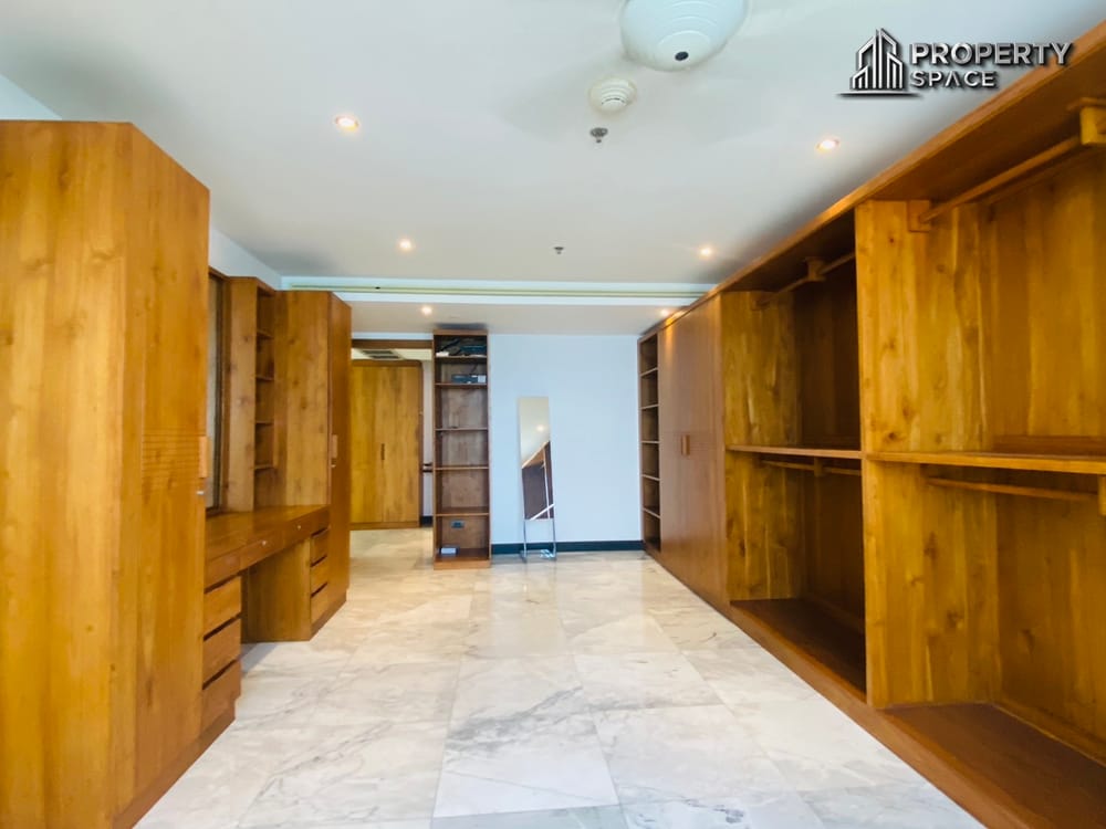 Sea View 2 Bedroom Condo In Sky Residences Pratumnak For Sale Image 10