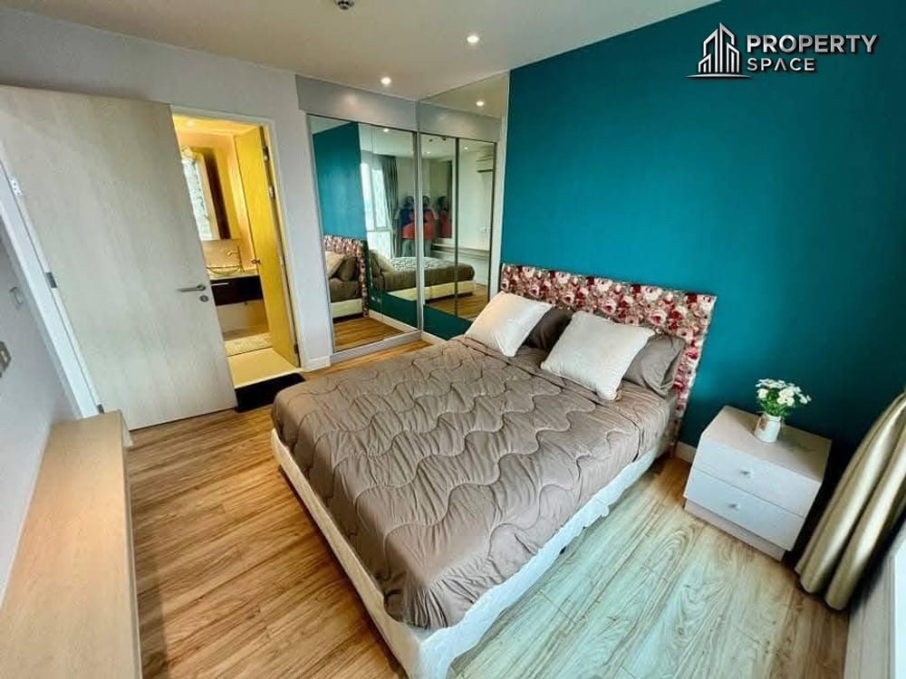 Newly Renovate 2 Bedrooms Pool View in Grande Caribbean Condo For Rent  Image 6