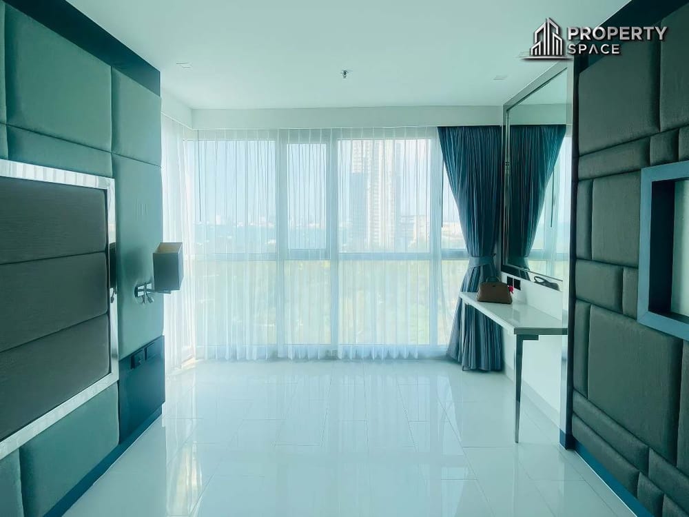 Luxury 2-Bedroom Sea View Condo in Sky Residences, Pratumnak – For Sale Image 4