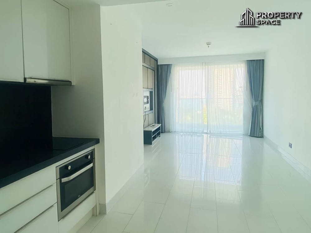 Luxury 2-Bedroom Sea View Condo in Sky Residences, Pratumnak – For Sale Image 3