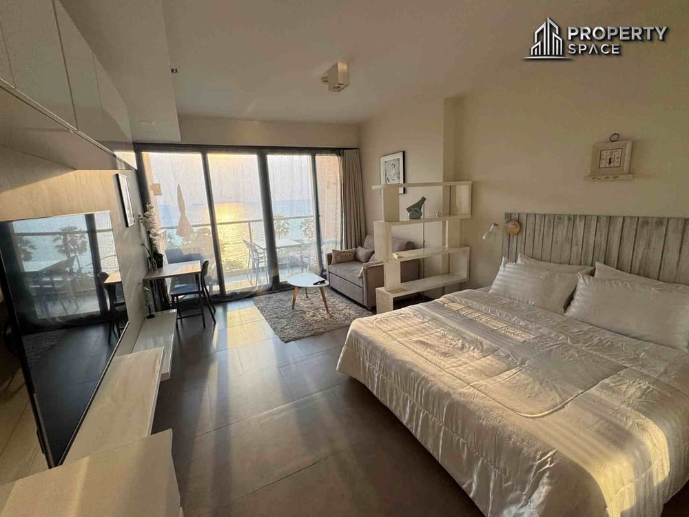 Beachfront Living! Sea View Studio in Zire Wongamat, Pattaya – For Rent Image 4