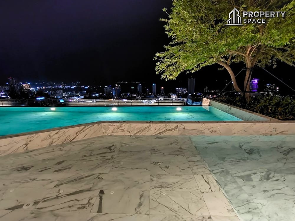 Luxury High-Rise 1-Bedroom in Once Pattaya Condominium – For Sale Image 9