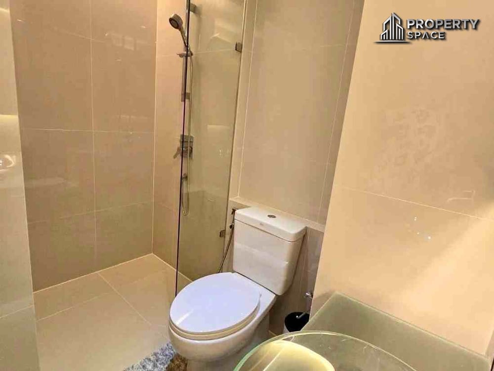Pool Access Modern 2-Bedroom Condo in Grande Caribbean, Pattaya – For Sale Image 12