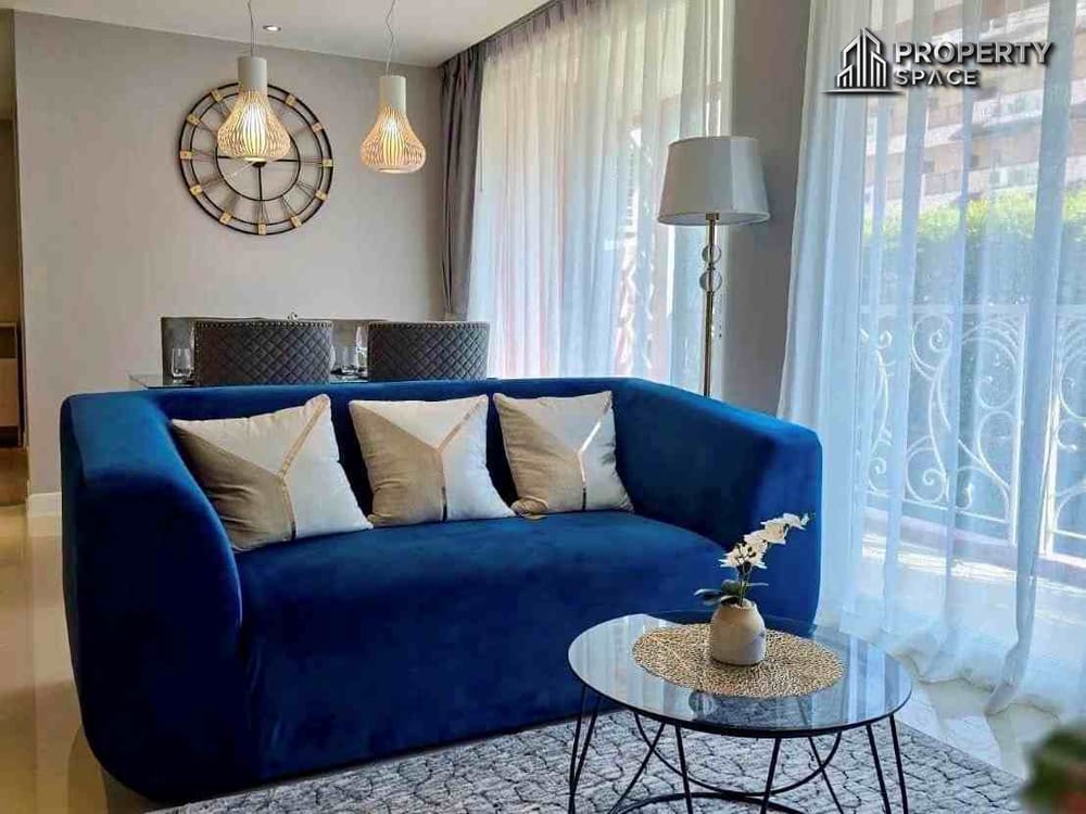 Pool Access Modern 2-Bedroom Condo in Grande Caribbean, Pattaya – For Sale Image 5