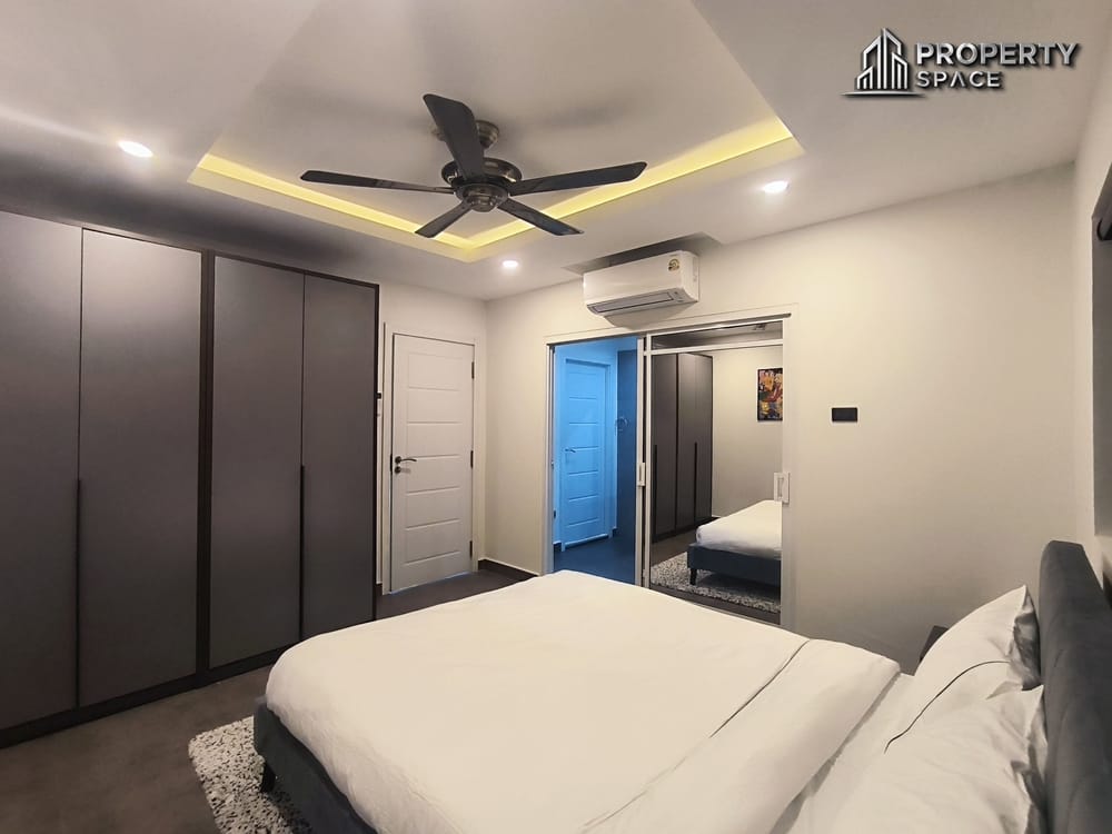 Hot Price Alert! 1-Bedroom Foreigner Quota in Tudor Court Condo, Pratumnak – For Sale Image 12