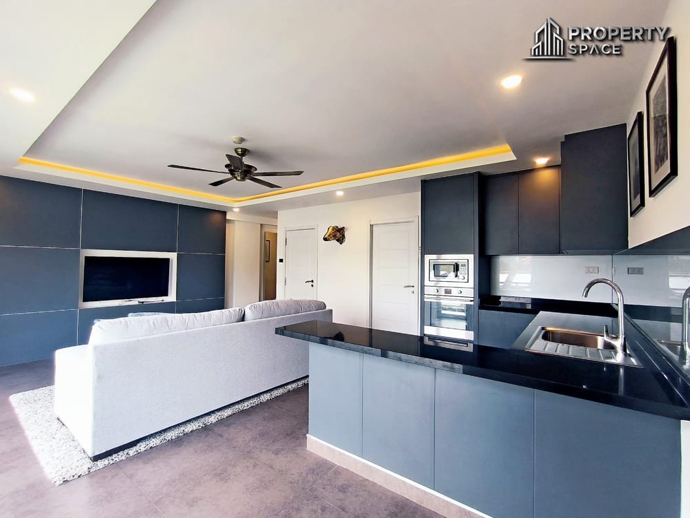 Hot Price Alert! 1-Bedroom Foreigner Quota in Tudor Court Condo, Pratumnak – For Sale Image 6