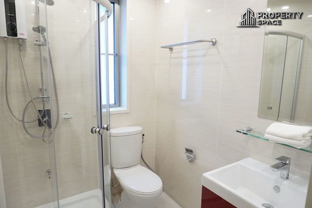 Family-Friendly 4-Bedroom Pool Villa for Rent Near Regent International School, Pattaya Image 7
