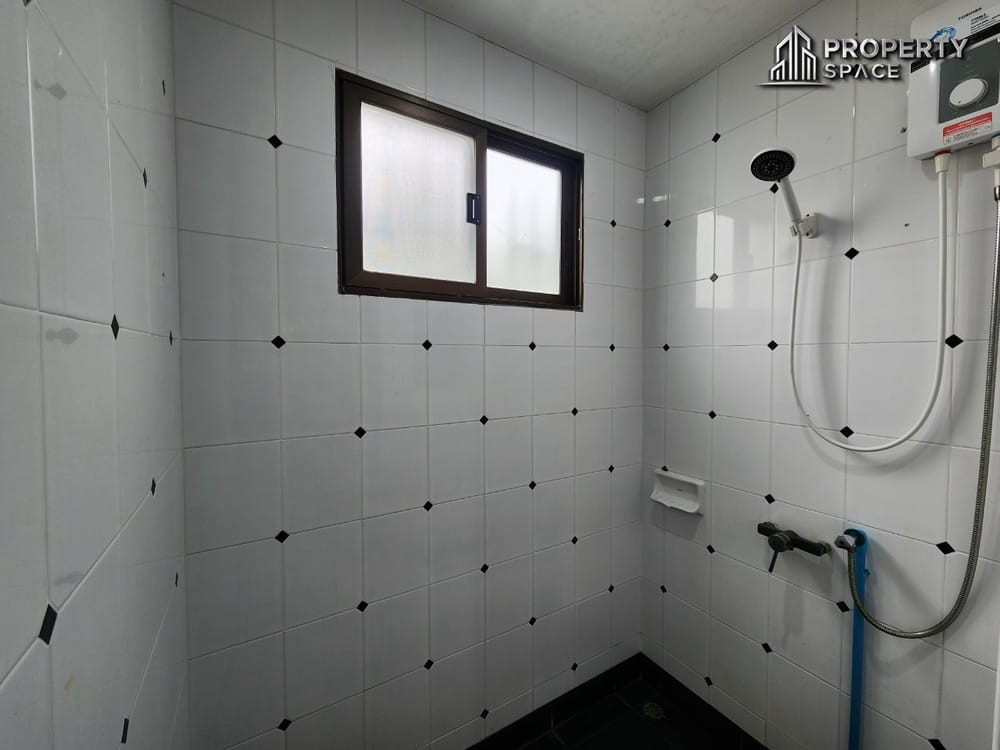 Single-Story 3-Bedroom House For Rent In Khao Talo Pattaya Image 21