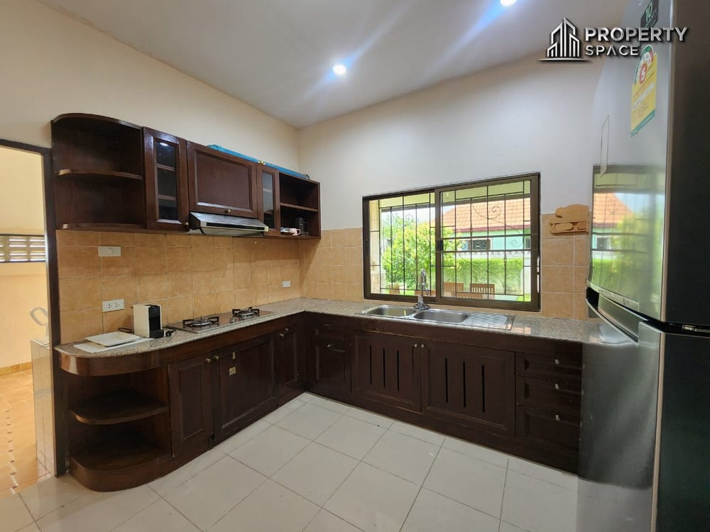 Single-Story 3-Bedroom House For Rent In Khao Talo Pattaya Image 10