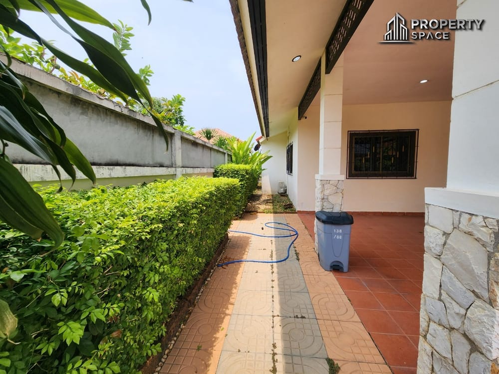 Single-Story 3-Bedroom House For Rent In Khao Talo Pattaya Image 30
