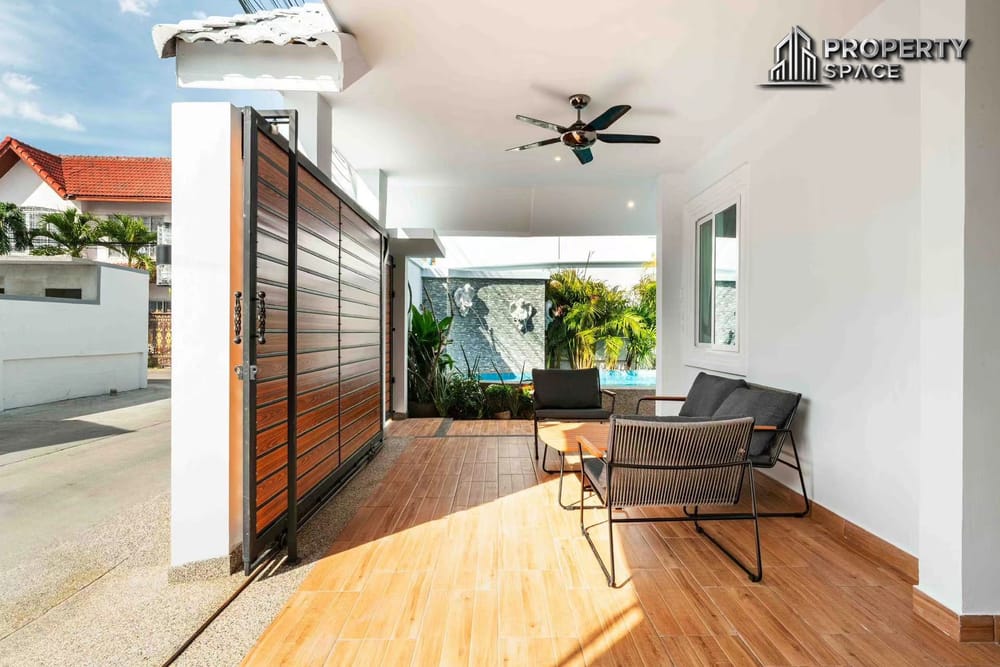 4 Bedroom Pool Villa In South Pattaya Near City Center For Sale Image 5