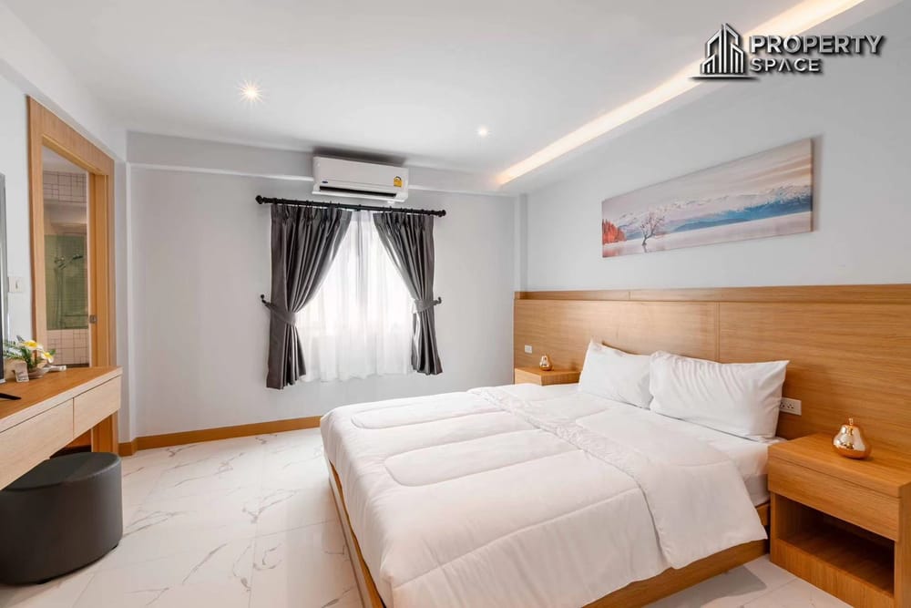 4 Bedroom Pool Villa In South Pattaya Near City Center For Sale Image 11