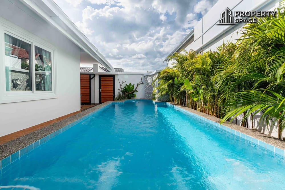 4 Bedroom Pool Villa In South Pattaya Near City Center For Sale Image 4
