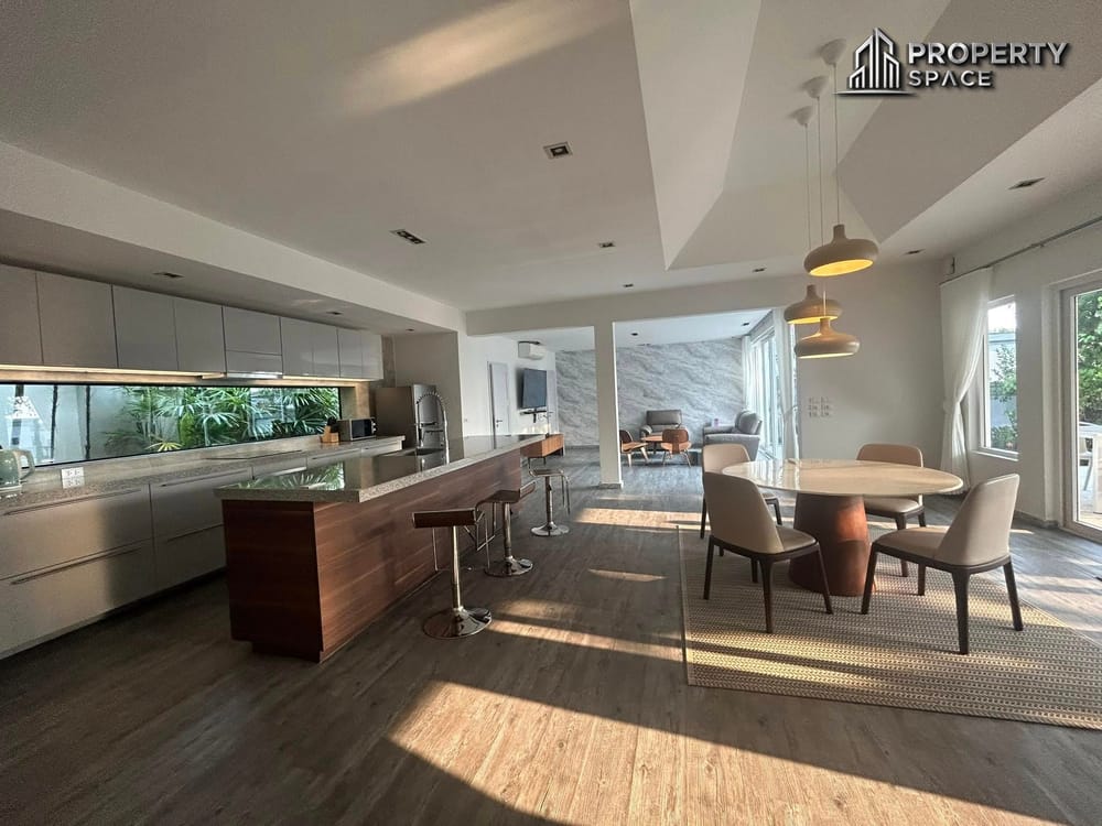 Luxurious 2 Bedroom Pool Villa In Siam Royal View Pattaya For Rent Image 6