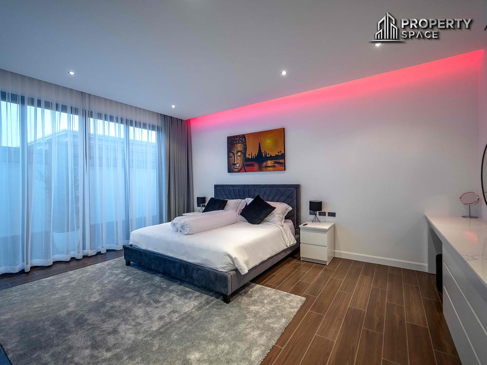 Grand 6 Bedroom Luxury Pool Villa In Siam Royal View Pattaya Luxury Village For Sale  Image 37