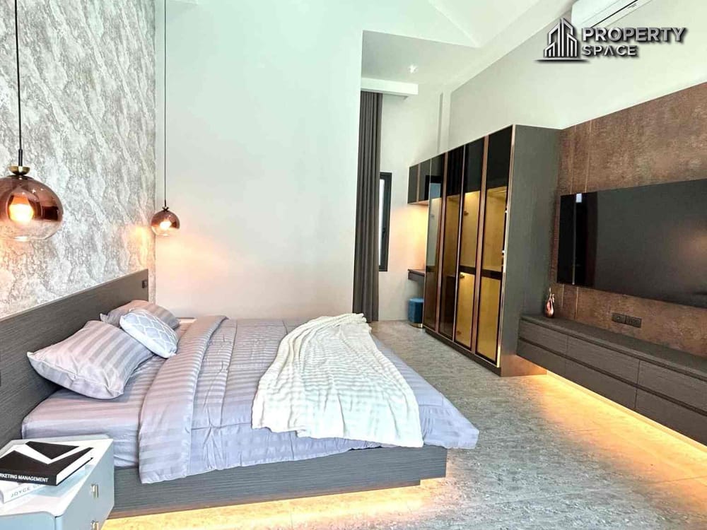 3 Bedroom Modern Luxury Pool Villa Near Mabprachan Lake Pattaya For Sale Image 16