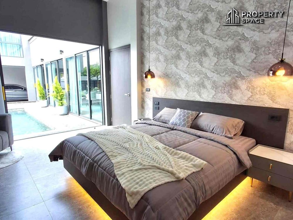 3 Bedroom Modern Luxury Pool Villa Near Mabprachan Lake Pattaya For Sale Image 13