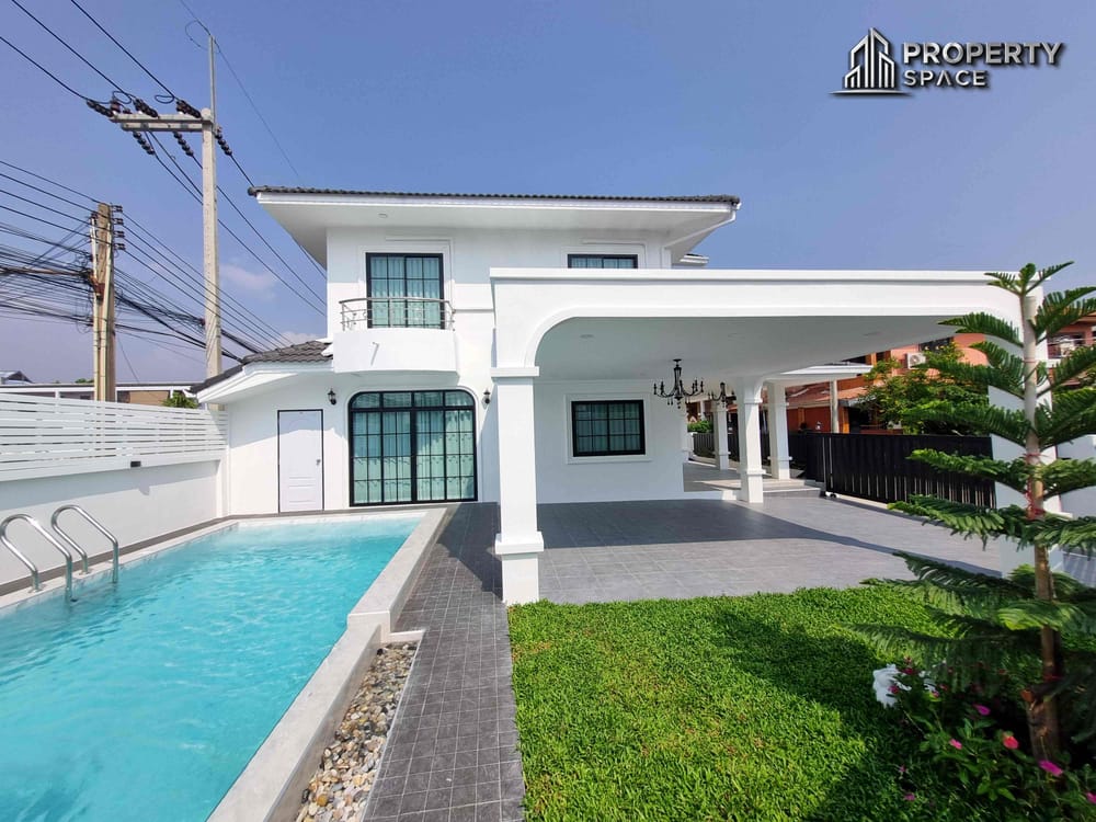 3 Bedroom Luxury Pool Villa In East Pattaya Close To Big C South Pattaya For Sale Image 3