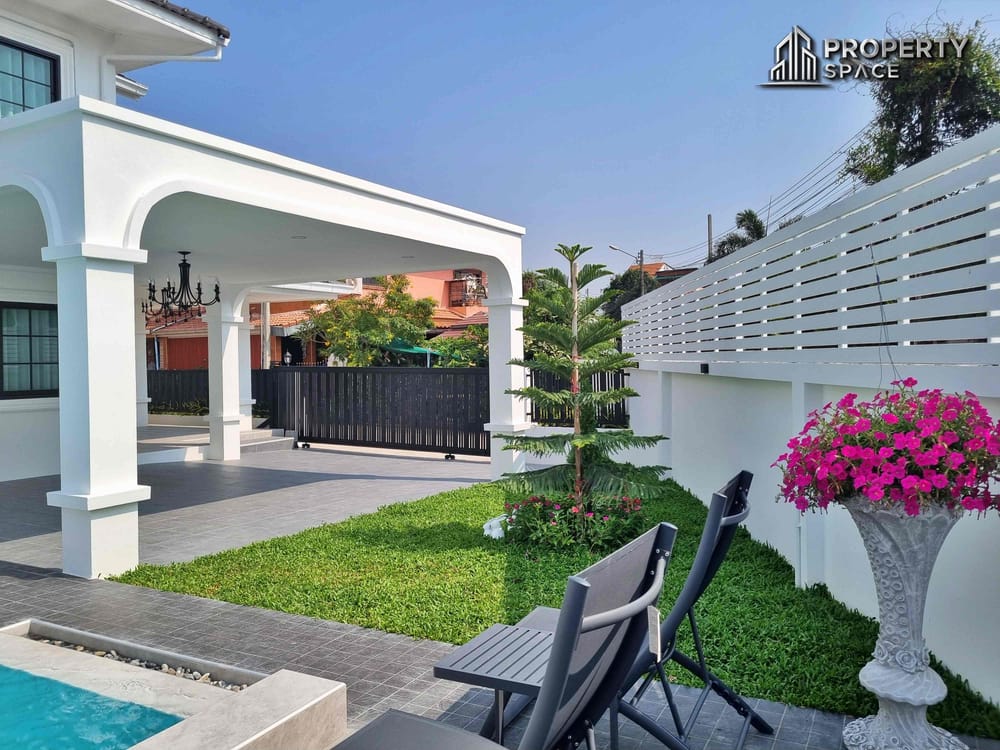 3 Bedroom Luxury Pool Villa In East Pattaya Close To Big C South Pattaya For Sale Image 6