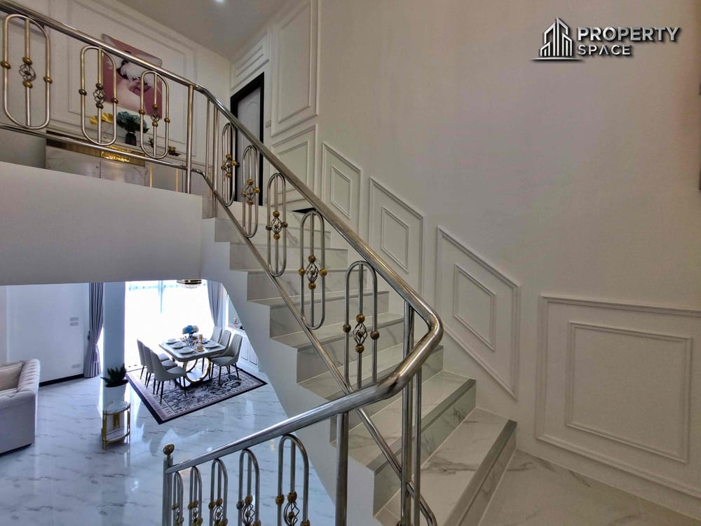 3 Bedroom Luxury Pool Villa In East Pattaya Close To Big C South Pattaya For Sale Image 24