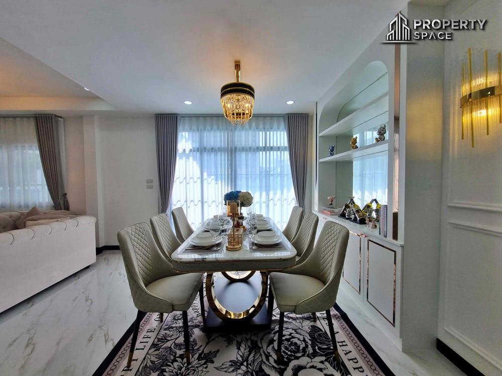 3 Bedroom Luxury Pool Villa In East Pattaya Close To Big C South Pattaya For Sale Image 18