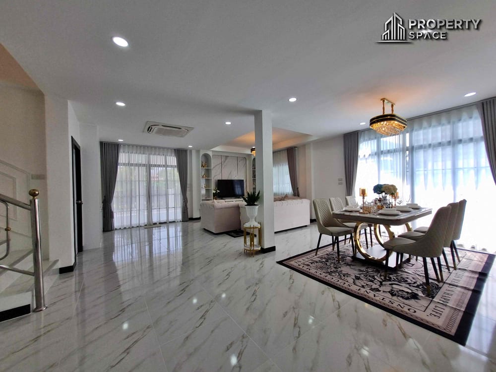 3 Bedroom Luxury Pool Villa In East Pattaya Close To Big C South Pattaya For Sale Image 12